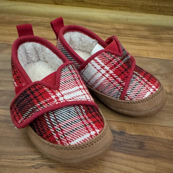 Toms Other - Toms Tiny Toms Red Plaid Inca Slip On Toddler Kids Shoes Sz 6c Sherpa Christmas